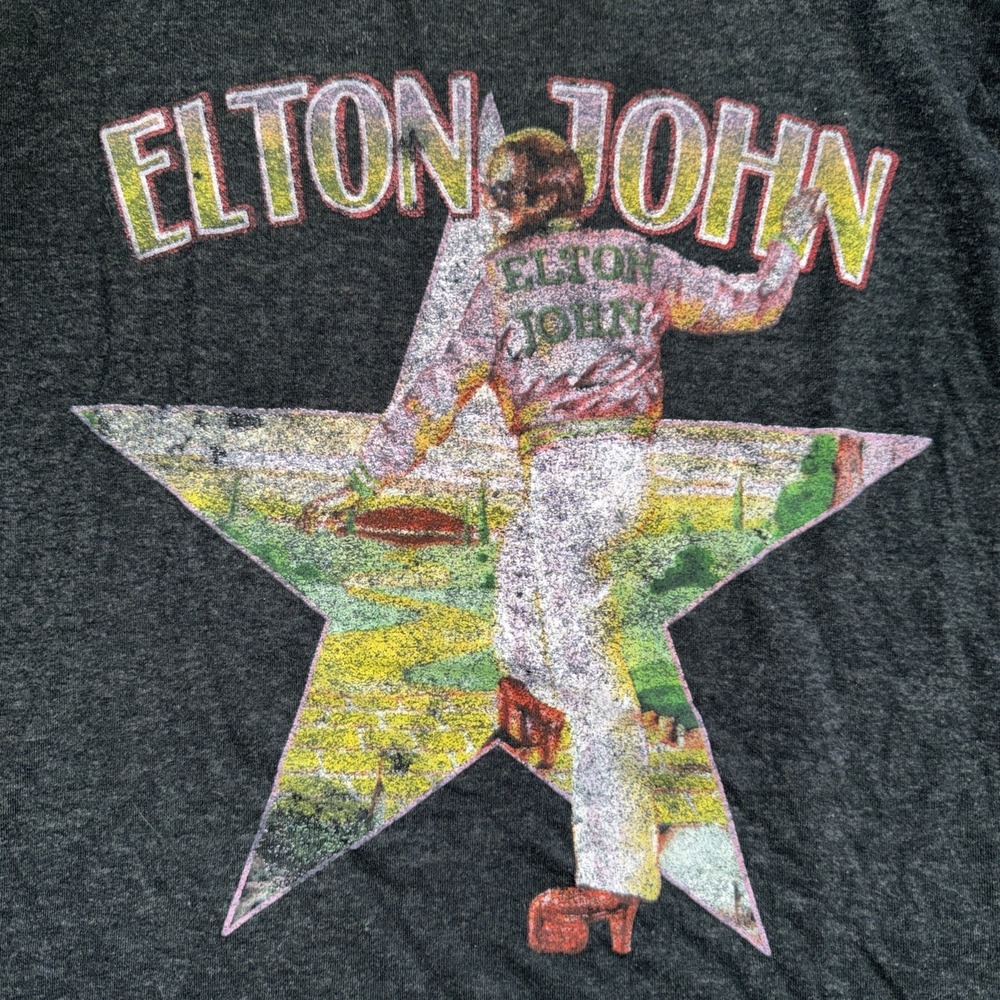 Elton John "Goodbye Yellow Brick Road" 2022 Original Tour T-shirt Size Medium - Picture 2 of 7
